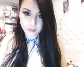 Dayaanna hot busty tasty brunette webcam show
