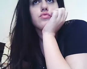 Blonde does some hot things