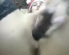 So pretty brunette milf wife make a hell of a blowjob and swallow cums,damn!