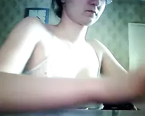 So pretty brunette female make my life so happy with this webcam fun,enjoy