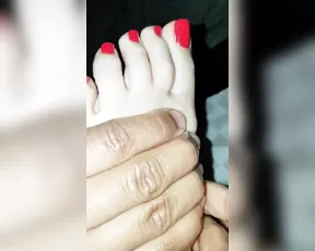 a_thing_for_red My feet needed this xxx onlyfans liveporn