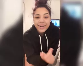 yellaslimthick It s Christmas Eve be happy and xxx onlyfans liveporn