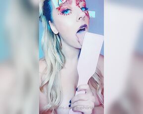 euphoriasiren POV You have come to win over the Queen of hearts xxx onlyfans nude live porn