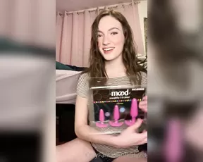 ktdavi3 look at all the toys you bought me baby show chat live porn live sex 1