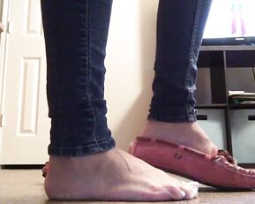 nataliefox Pink Moccasin Shoe Play Wrinkled Soles (3 min) show chat live porn