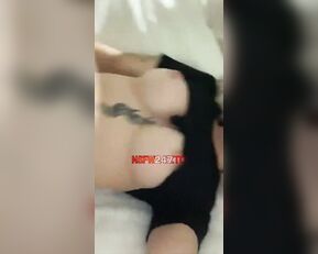 Laynaboo pussy play xxx on bed snapchat premium live porn live sex 1