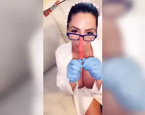 Ariella Ferrera aka doctor giving head snapchat premium live porn live sex 1