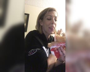 leahluvxxx-06-06-2018-2506084-i swear to you i love in-n-out burgers if you haven t ha show chat live porn live sex