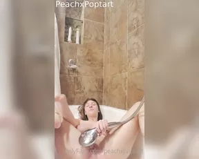 peachxpoptart an older vid of me licking my feet and masturbating in the shower show chat live porn