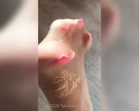 tatianasnaughtytoes 26 11 2020 ThrowBackThursday 2018 08 05 HotPink Pedicur show chat live porn