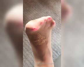 tatianasnaughtytoes 26 11 2020 ThrowBackThursday 2018 08 05 HotPink Pedicur show chat live porn