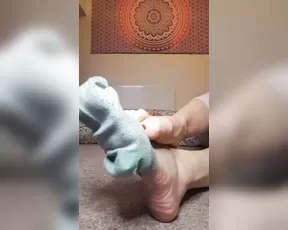 a_thing_for_red Removing my gym socks slowly show chat live porn