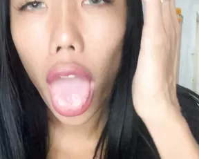 ladyboymos well well well show chat live porn live sex