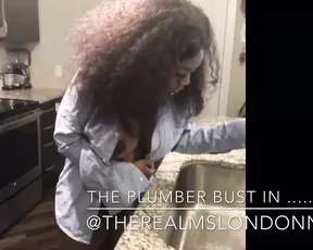 therealmslondon the plumber bust in show chat live porn live sex 1