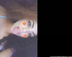 lilchrrybomb chat live video twitch streamer