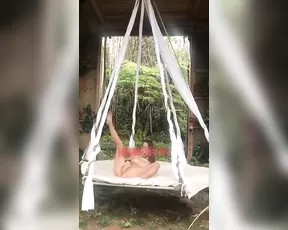 Madeleine Ivyy 10 minutes outdoor pussy fingering snapchat premium live porn live sex