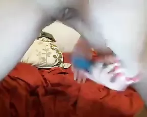 fingering horny Pussy