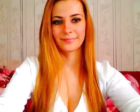 Brunette loves to suck