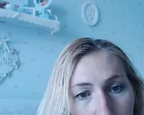 Blonde massages her cunt well