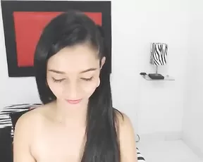 So pretty brunette wife make a hell of a blowjob when stay home alone,enjoy