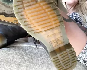 b_findom boot_bitch_full_5_minute_clip show chat live porn live sex 1