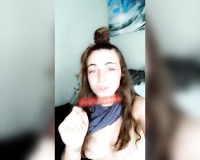 Luna Raise pussy tease & fitting giant dildo snapchat premium live porn live sex 1