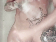 bamby_doll rico ba o por la ma ana acompa ado de una b show chat live porn live sex 1