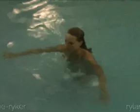 Mya Lane Fucked in the Hotel Pool live porn live sex 1
