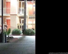 HOLLYHOTWIFE parking lot fully naked chat live porn live sex