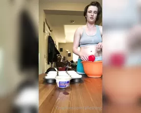 afleshing this is super goofy but i baked cupcakes topless with da show chat live porn live sex 1