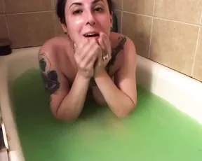 goddesseris a lil from my bath last night just showing off show chat live porn live sex