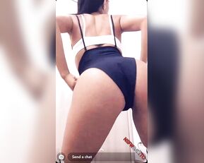 unikorntv latina twerking snapchat show live porn live sex