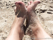 mswhitneymorgan-26-05-2019-7053231-sandy beach feet clip show chat live porn live sex 1