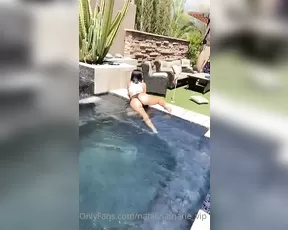italiastarr A little something I wanted to share with you BTS show chat live porn