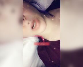 Laiste Girl pussy play on bed snapchat premium live porn live sex 1