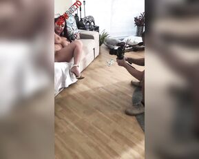Nina Kayy playing on couch live porn live sex 1
