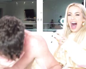 tana mongeau chat new live video leaked