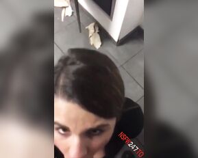 Crystina Booty Queen mall restroom blowjob chat live porn live sex
