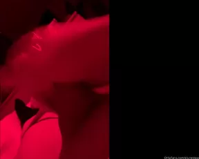 elunestear Stick hot little fap with dommie mommie show chat live porn