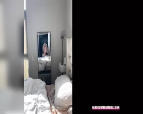 lindsey pelas chat live video leaked