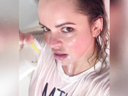 vikingbarbievip Does the body good baby show chat live porn