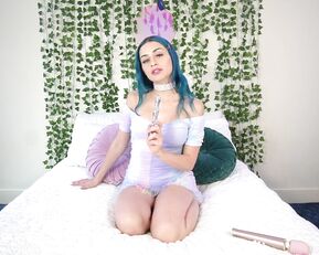 Jewelz Blu masturbating with hitachi vibrator chat live porn live sex