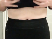 smallgirlbigtitties quick titty drop and play in the locker room show chat live porn live sex