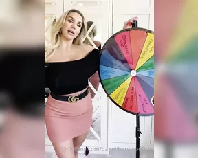 missdanniiharwood 1 FREE SPIN For Every New subscriber today Quote show chat live porn