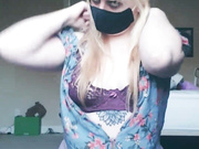 amelia_stoner A cute strip tease and breast play video show chat live porn