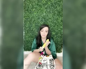 whitneywrightxxx_I can t wait to do another livestream for you I ll do anothe_23229661 show chat live porn