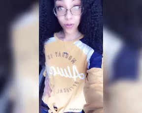 sweetlilmiracle jeans show chat live porn live sex