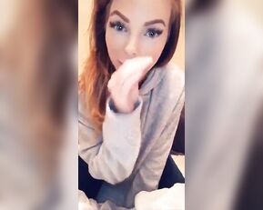 Dakota James celebation time to dildo masturbation snapchat premium live porn live sex