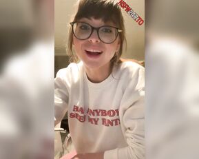 Riley Reid panties down tease live porn live sex