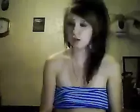Teeny darling sucking it good